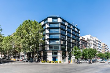 Zurich concludes purchase of building Velázquez 34 in Madrid